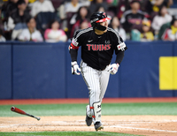 송찬의 홈런 포함 ‘4타점’+김현수 통산 ‘2400안타’→LG, 키움 상대로 전날 패배 ‘설욕’ [SS고척in]