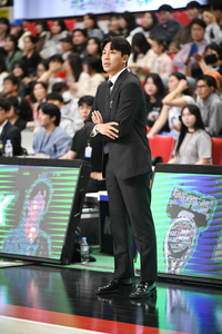 “미래 위한 결단” 소노, 김태술 감독 전격 경질…4년 계약→5개월 만에 해임