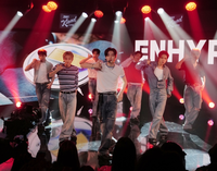 엔하이픈,  美 토크쇼서 신곡 최초 공개…무대 찢었다