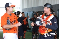 “형이 없었다면, 지금의 나도 없다” 김서현의 ‘호투’ 뒤엔 항상 ‘불펜 포수 친형’의 헌신이 있다 [SS스타]