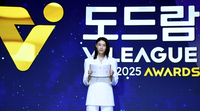 [포토] MVP 김연경, 미소 활짝