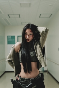 “파격적이네?”…VVS, 세번째 멤버 아일리 공개됐다