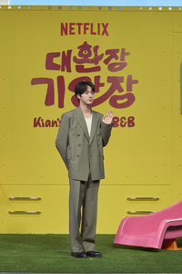 BTS 진이 밝힌 충격 뒷얘기 “대환장 이후 연락 쇄도에 깜짝”[SS현장]