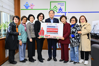 속초시, 영남지역 산불 피해 성금 전달