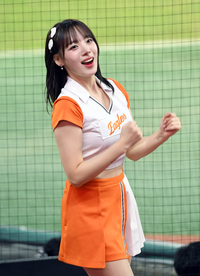 [포토]한화 치어리더 하지원, 환한 미소로