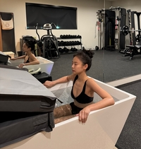 제니, ‘코첼라’ 전날에도 했다…손흥민도 하는 ‘콜드 플런지’ 뭐길래? [SS연예프리즘]