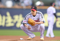 [포토] 임찬규 ‘오늘도 승리를’