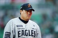 [포토]한화 류현진, 2실점 아쉬움