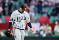 [포토]1회부터 2실점하는 한화 류현진