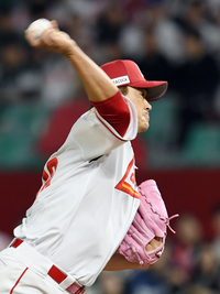 “모태 미녀의 정석” 송혜교, 떡잎부터 달랐던 인형 비주얼…크리스마스 선물로 어린 시절 사진 공개!