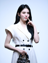 [포토] 한소희 ‘귀여운 볼 콕’