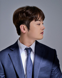 황가람, ‘나는 반딧불’ 신드롬 잇는다…신곡 ‘세상이 그대를 속일지라도’로 위로