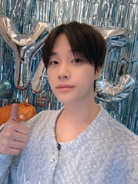 아이콘 김진환, 군백기 끝내고 본격 활동 돌입…첫 스케줄은 라이브 방송