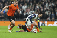 손흥민 발부상 예상보다 심각? ‘참고 뛰었다는 말인가’…포스텍 “지금이 치료할 최적의 시간”, 노팅엄전 제외 발표