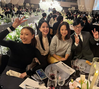 “돈 터치 미~ 우정은 영원히”…환불원정대  엄정화·이효리·화사, 김종민 결혼식서 재회