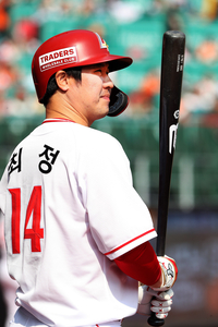 “최정 100% 회복, 맥브룸 합류 임박”→이숭용 감독도 ‘활짝’…‘침묵’하던 SSG에 ‘숨통’ 트인다 [SS수원in]