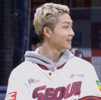 또 더보이즈?…‘에어팟 사건’ 이어 ‘시타 논란’→“기분 상하신 분들께 죄송” [SS초점]