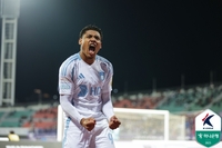 에릭 2경기 연속 PK 득점→개막전 ‘패배’ 되갚았다…울산, 안양 1-0으로 꺾고 2위 도약[현장리뷰]