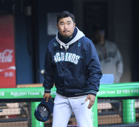 [포토] 이호준 감독 ‘오늘도 승리를...’