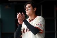 ‘ML 2루타 1위 복귀’ 이정후 1안타 1타점 2볼넷 ‘3출루’…SF는 6-5 ‘역전승’