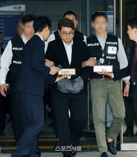 ‘징역 2년 6개월’ 김호중, 반성문 130장 냈지만 소용없었다