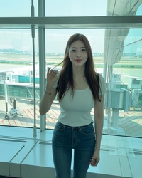 서동주, 결혼 앞두고 미모 폭발 ‘흰티+청바지는 진리’ [★SNS]