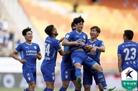 합류 후 4승1무 무패, 승리의 파랑새가 된 이규성…수원 삼성 분위기 바꾼 ‘꿀임대’