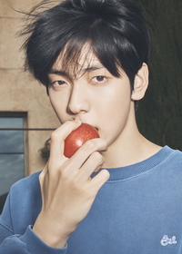 “이 얼굴, 청춘이다”…투모로우바이투게더, 청량美 터졌다