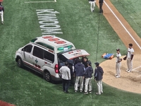 ‘헤드샷→병원 후송’ 전민재, 30일까지 검진받는다…“전반적으로 체크해야” [SS메디컬체크]