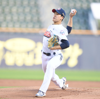 [포토] 최준호 ‘승리를 위한 역투