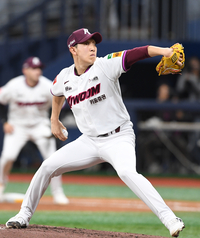 [포토]롯데전 등판한 키움 오석주