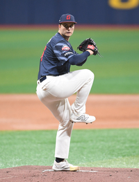 [포토]롯데 데이비슨, 시즌 4승 도전