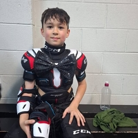 샘 해밍턴 아들 윌리엄, 이렇게 훈훈해졌어? ‘폭풍성장 형아美 뿜뿜’ [★SNS]