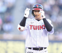 “감 안 좋았다”는데 2홈런 7타점…‘4번타자’가 터졌다, LG가 다시 달린다 [SS시선집중]