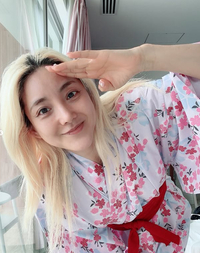 S.E.S. 바다, 딸과 함께한 사랑스러운 봄날…“훈훈한 모녀 케미”