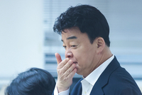 ‘믿고먹는 백종원’의 추락?…방송이미지 믿은 소비자들, 돌아선다[배우근의 롤리팝]