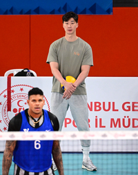 박철우·한유미·이선규까지, ‘왕년의 스타들’ 코치로 줄줄이 합류…트라이아웃서 ‘매의 눈’으로 관찰 중