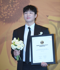 ‘프로보노’ 정경호, 판사·상대 변호사 휠체어 태웠다... 파격 현장 검증 예고