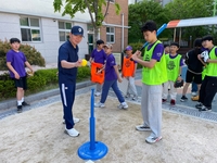 2025 KBO 찾아가는 티볼교실 개최…류지현 감독도 참여