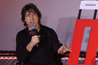 ‘미션 임파서블8’ 톰 크루즈, ‘외화 관세 100%’ 美 트럼프 질문에 “안 들려요” [SS현장]