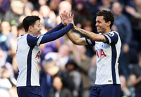 ‘무관의 설움’ 손흥민 드디어 우승 기회 잡았다, 토트넘 유로파리그 결승행…동료들이 해냈다