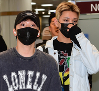 귀국한 세븐틴(Seventeen), 수많은 팬들의 마중에 놀람! [포토]