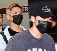 해외일정 마친 세븐틴(Seventeen), 김포공항은 팬들로 만원! [포토]