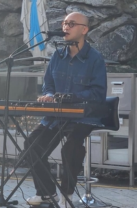 ‘윤석열 탄핵’ 외쳤던 하림, 갑작스런 섭외 취소에 “죄가 많아 노래 두렵나”