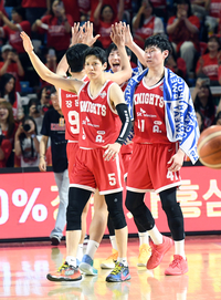 ‘프로보노’ 정경호, 판사·상대 변호사 휠체어 태웠다... 파격 현장 검증 예고