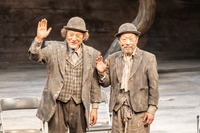 ‘거장’ 신구·박근형의 마지막 동반 무대, 청년 연극인에 선물 “당신에게 고도란?”