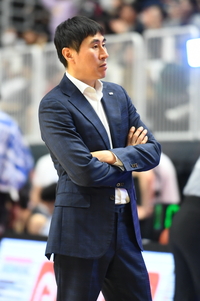 ‘친정 사령탑으로 귀환’ KCC 이상민 감독, ‘팀 재건’ 막중한 임무 맡았다