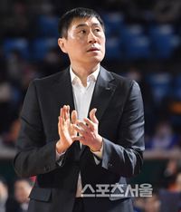 ‘선수는 전설, 감독은 숙제’…이상민, KCC에서 명예회복할까?