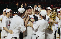 “우승 후보 아니야”→LG, 창단 28년 만에 ‘첫 우승’…삼성은 4년 연속 ‘꼴찌’ [SS시선집중]