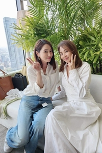 이민정-야노 시호, 화제의 두 여인이 뭉쳤다! 도쿄 만남 성사